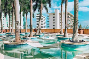 Awesome Four Seasons Resort Great View & Space